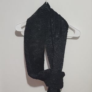 White house black market scarf